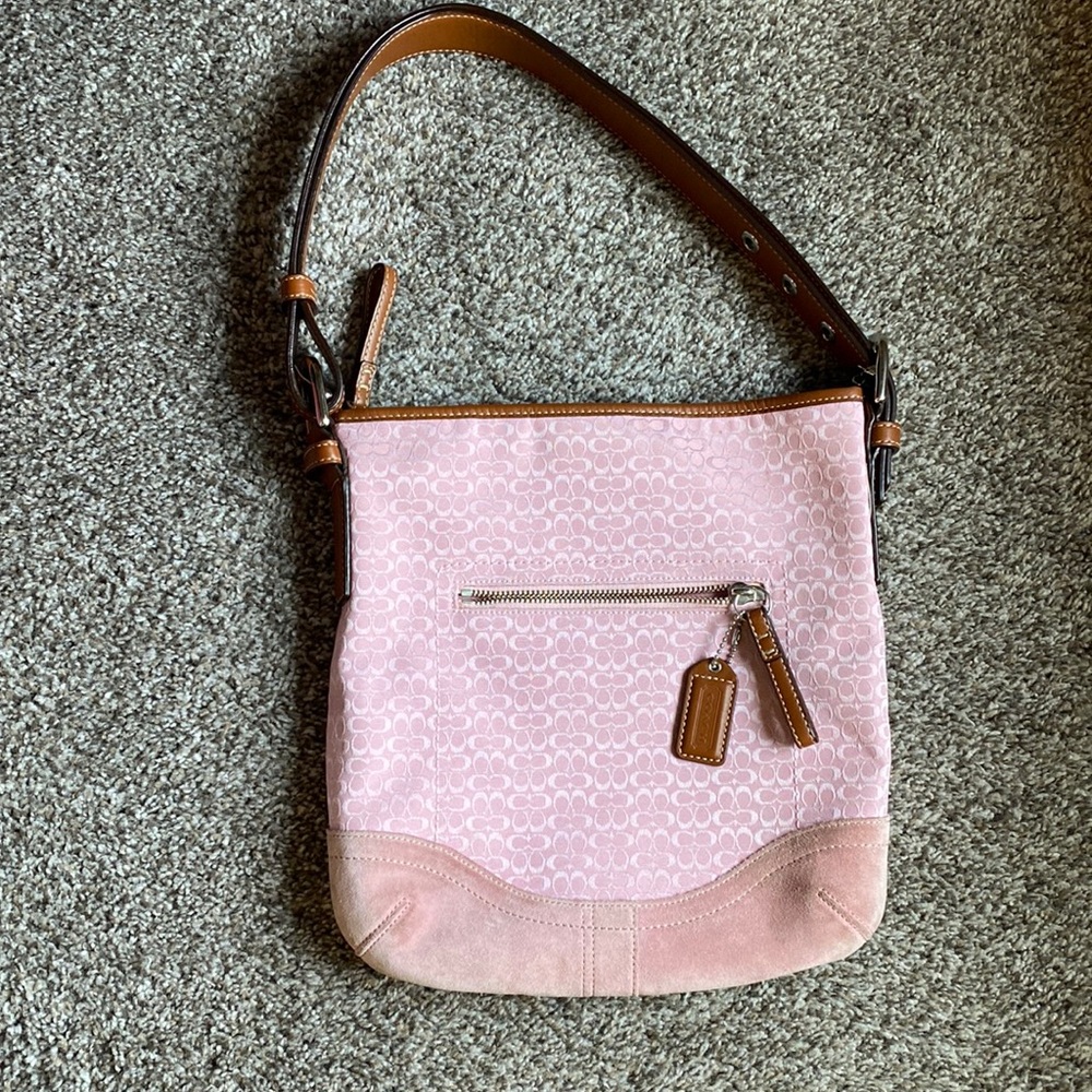 Beautiful pink Coach purse